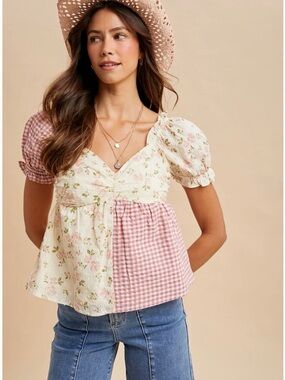 Mixed-Print Pink Floral & Gingham Puff Sleeve Blouse